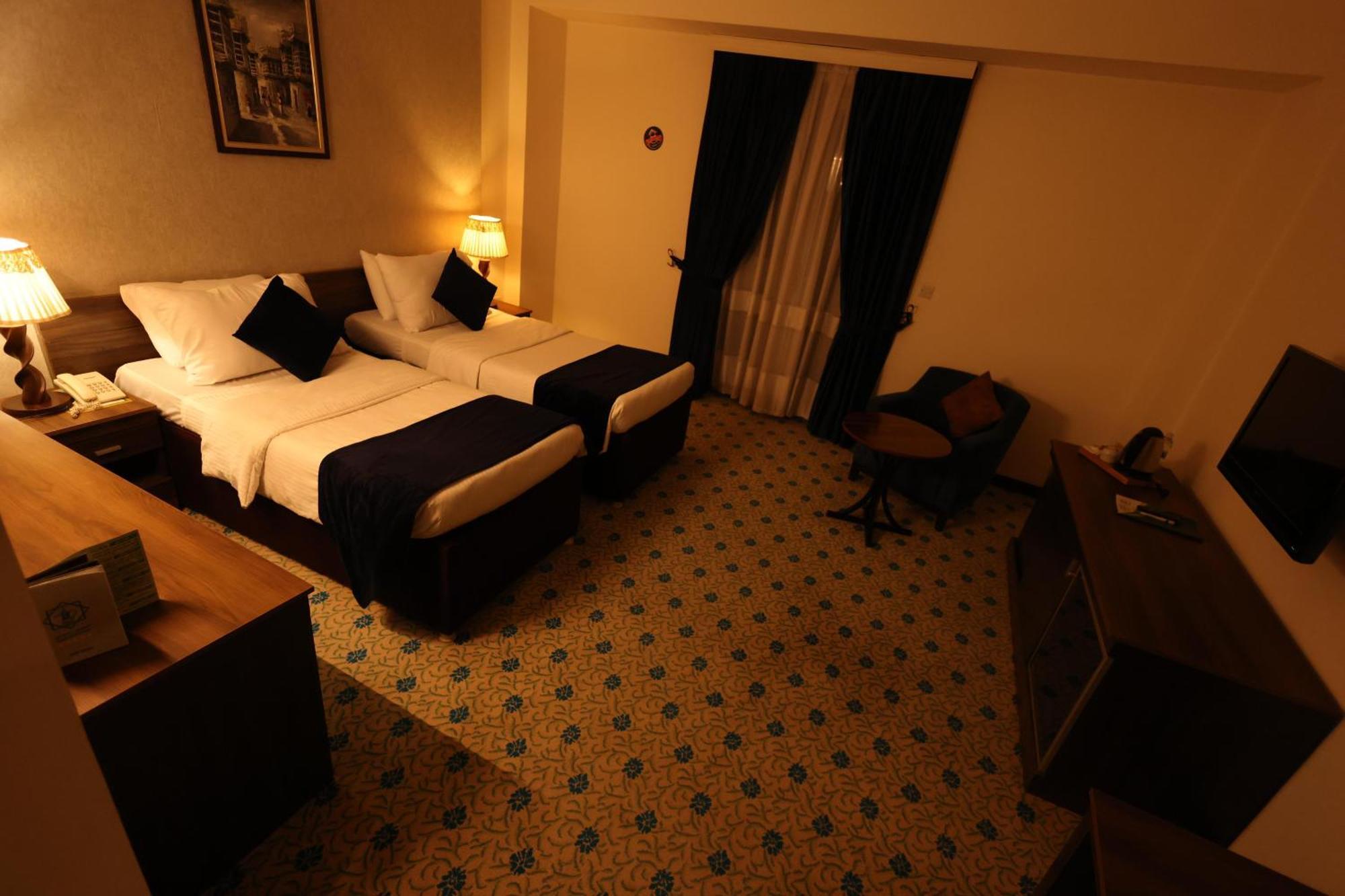 فندق بغداد Baghdad International Hotel Buitenkant foto